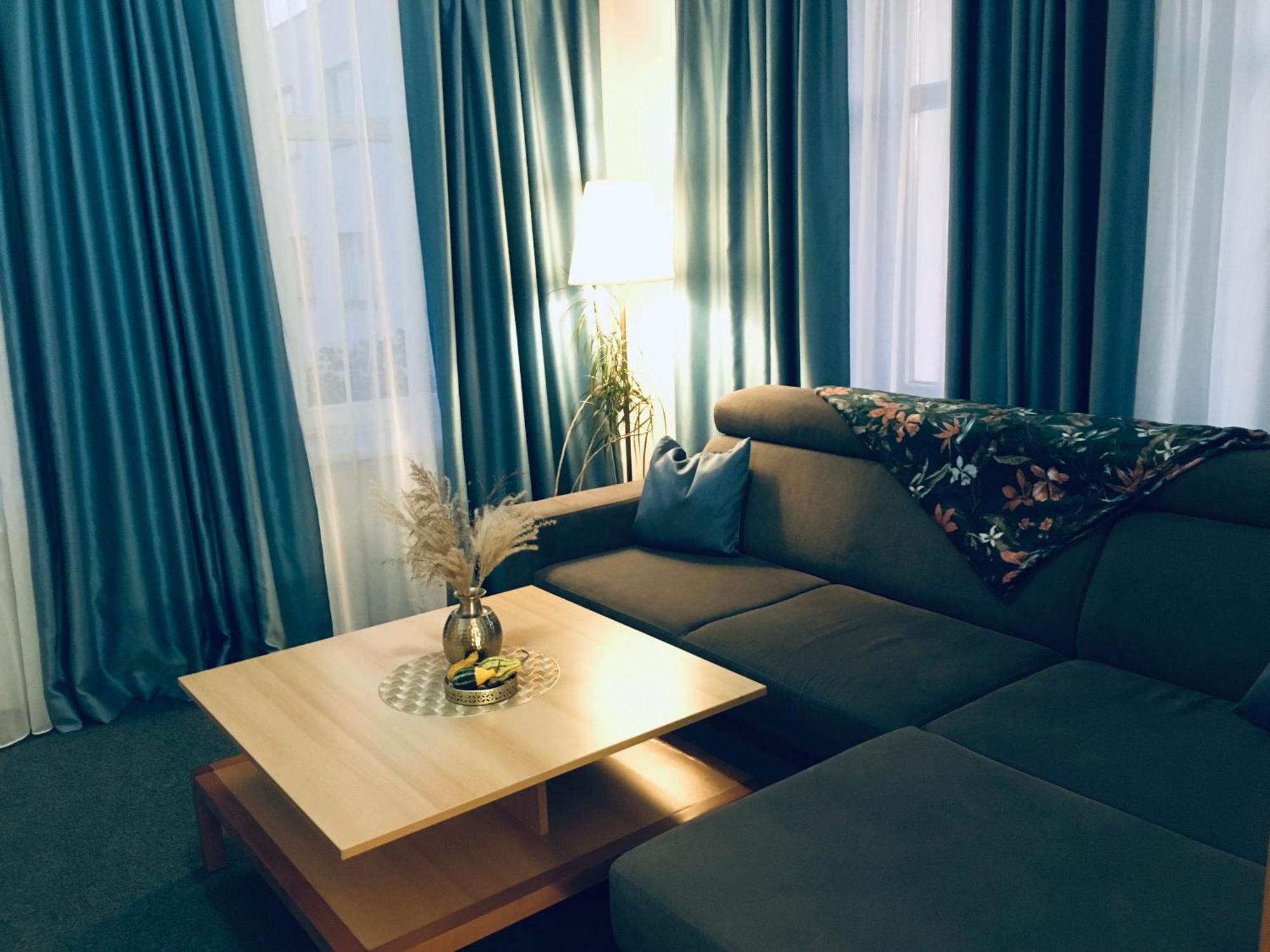 Penzion Hotelu Central Dvůr Králové nad Labem 외부 사진