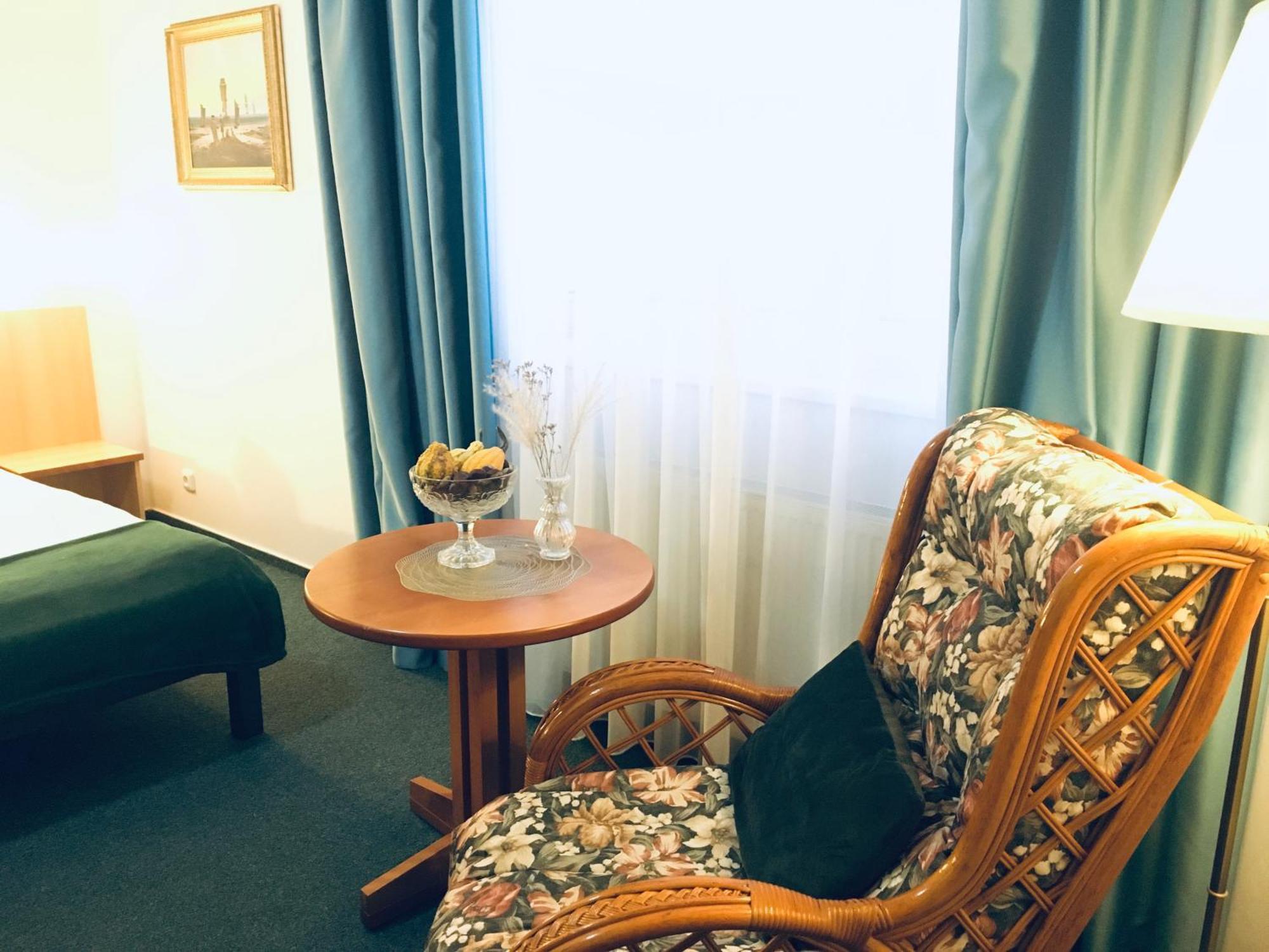 Penzion Hotelu Central Dvůr Králové nad Labem 외부 사진